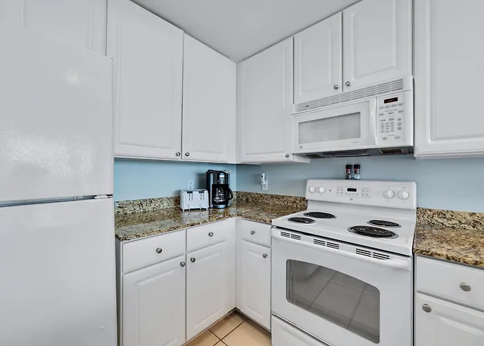 Lighthouse Apartment