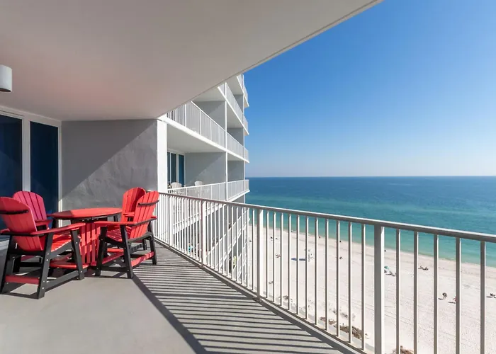 Lighthouse Apartment